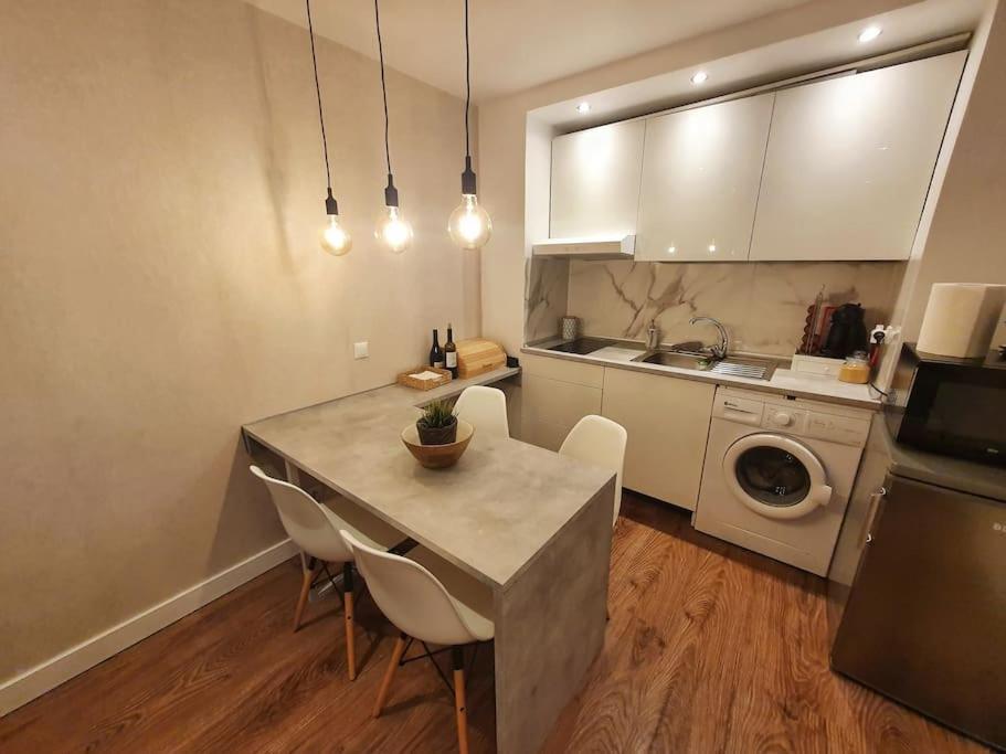 Old Town Apartment 5Min To The Beach อัลบูเฟรา ภายนอก รูปภาพ
