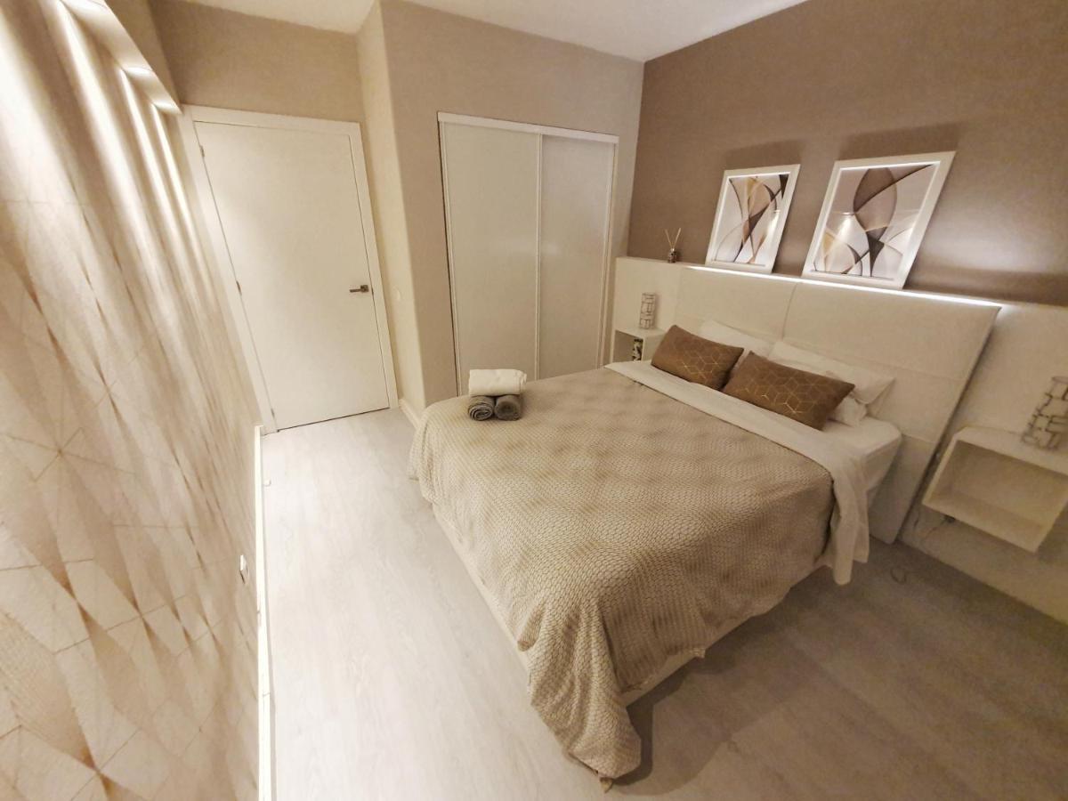 Old Town Apartment 5Min To The Beach อัลบูเฟรา ภายนอก รูปภาพ