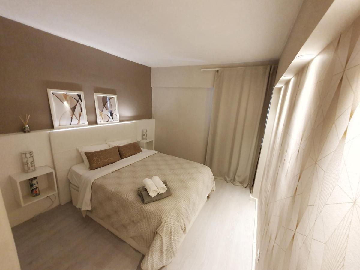 Old Town Apartment 5Min To The Beach อัลบูเฟรา ภายนอก รูปภาพ